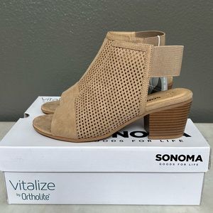 Sonoma ~ Hostel in Taupe